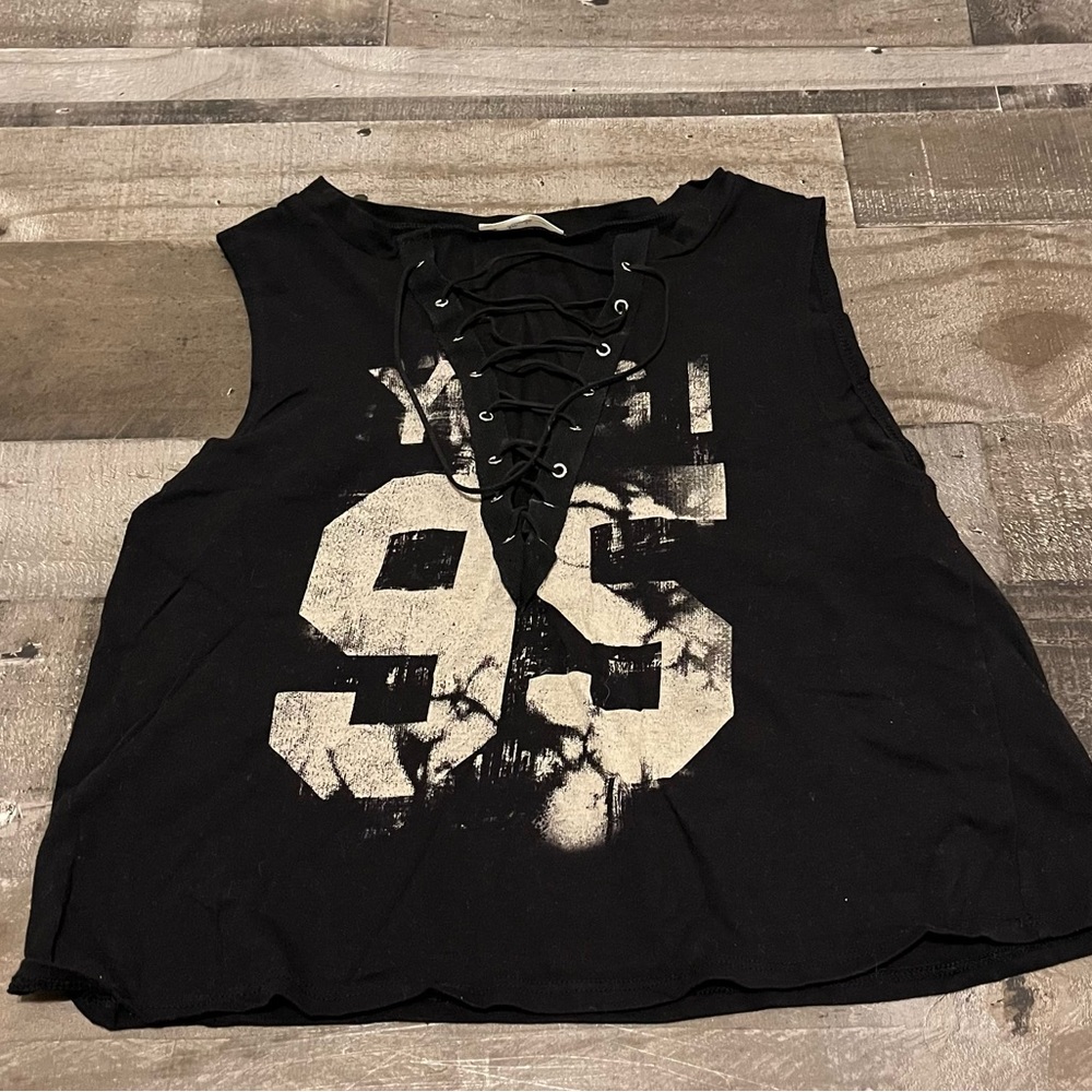 Atticute Crop Top Size Small